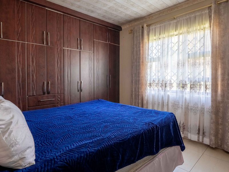 Spacious 3 Bedroom house for sale in Illovu!!!! - Photo 8