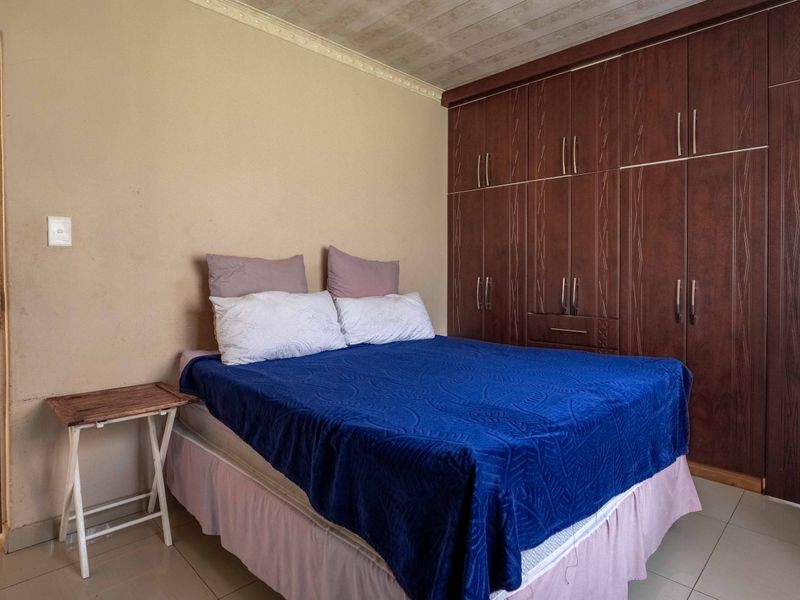 Spacious 3 Bedroom house for sale in Illovu!!!! - Photo 9
