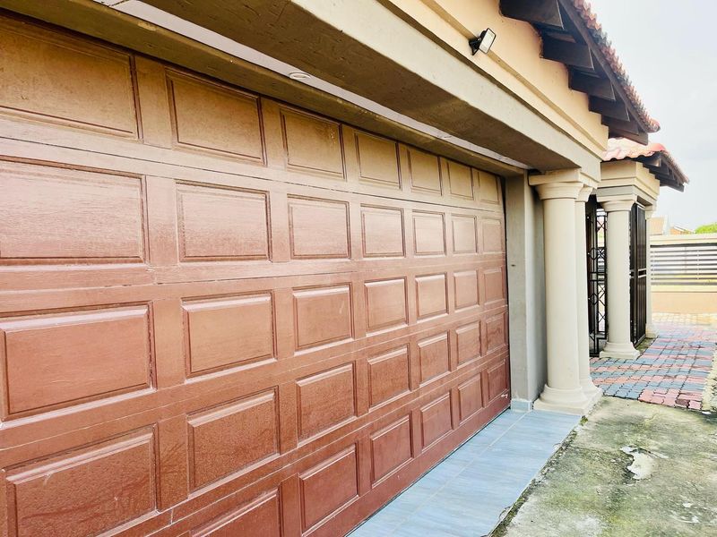 Freehold For Sale In Secunda - Photo 3