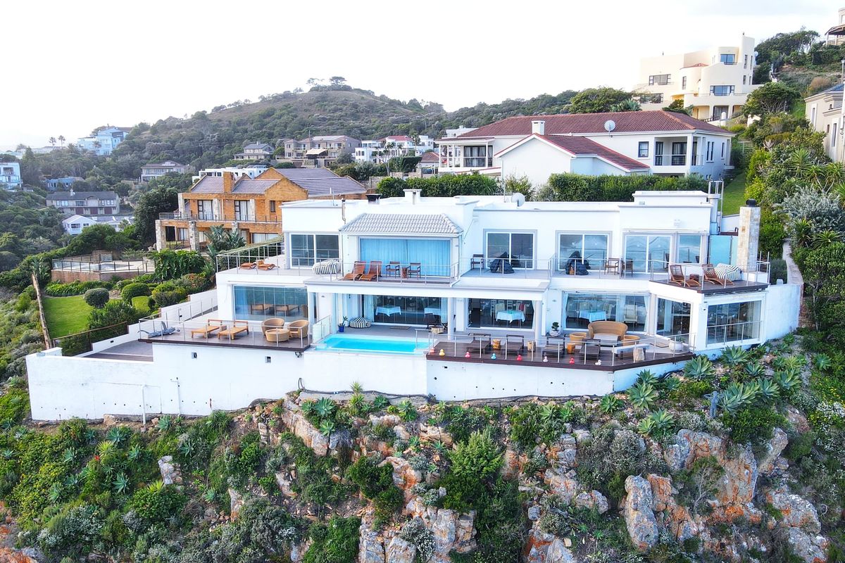 Award-Winning 5-Star Boutique Hotel on Knysna’s Iconic Eastern Heads - Photo 5