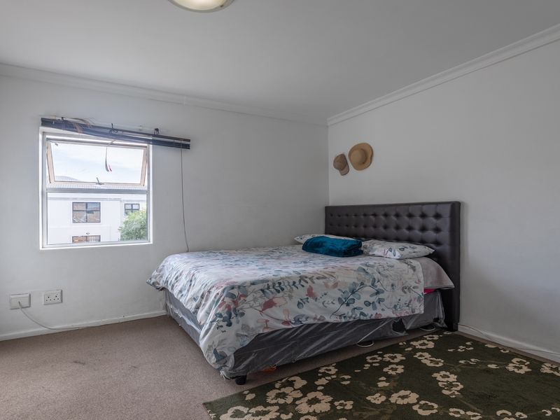 The Ultimate Lock-Up-and-Go in Parklands Central - Photo 9