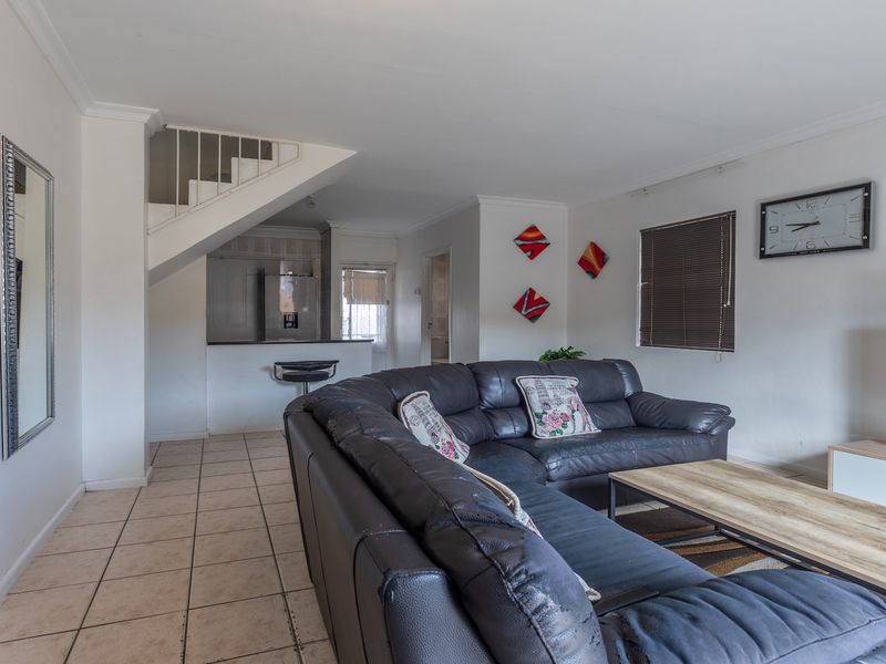 The Ultimate Lock-Up-and-Go in Parklands Central - Photo 8