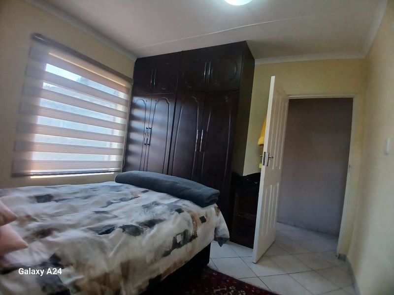3 Bedroom 2 Bathroom House in Umlele Heights, Kidds Beach - Photo 9