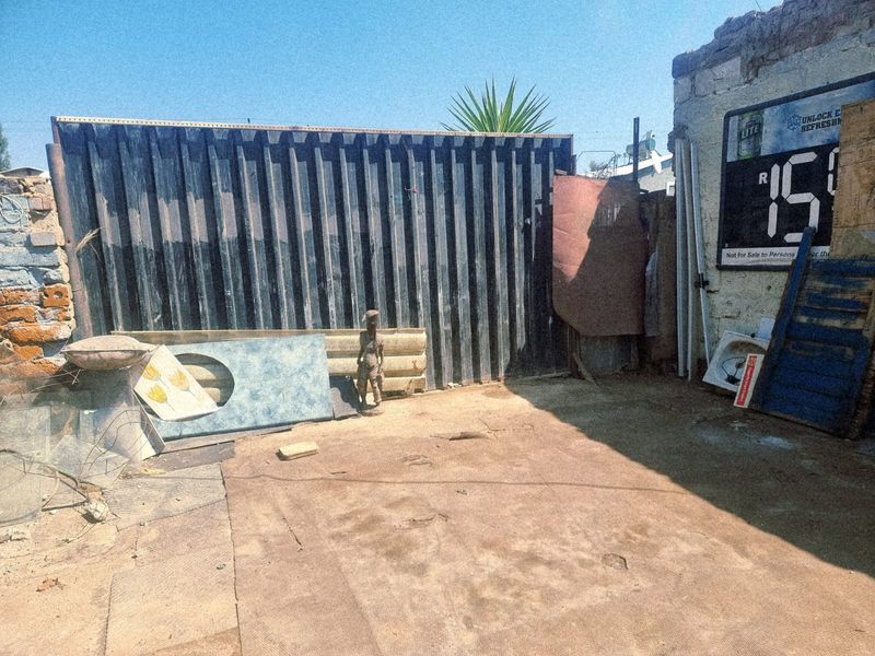 2 Bedroom House for Sale - Photo 7