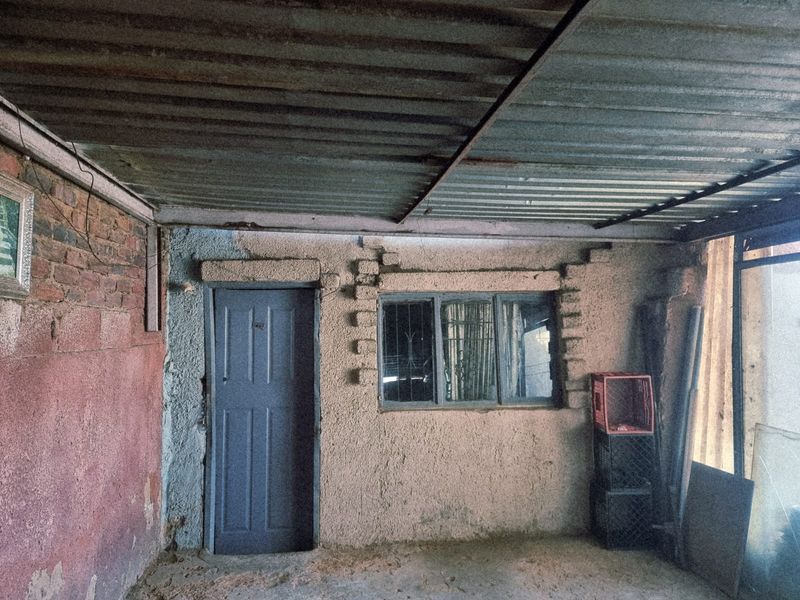 2 Bedroom House for Sale - Photo 4
