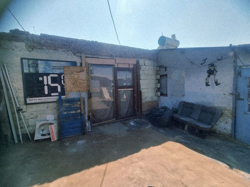 2 Bedroom House for Sale - Photo 9