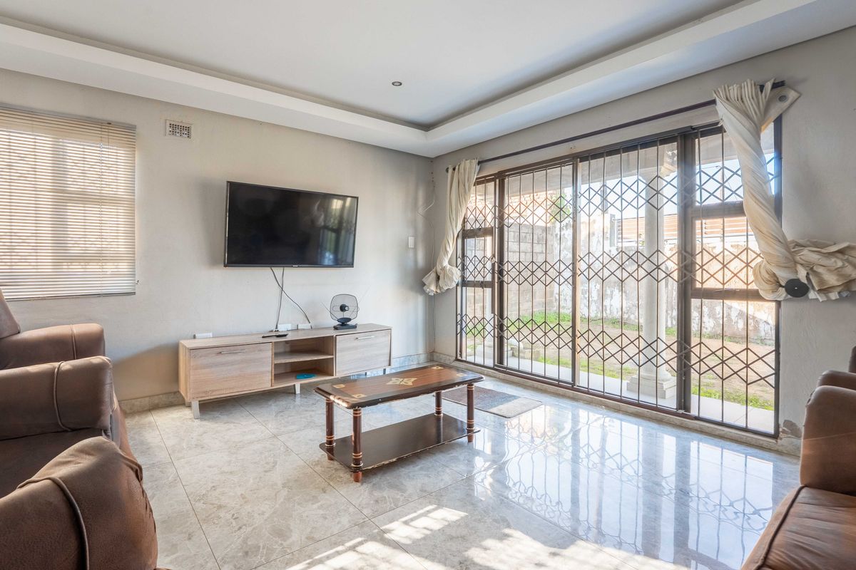 3-Bedroom Home for Sale in uMlazi G Section - Photo 5