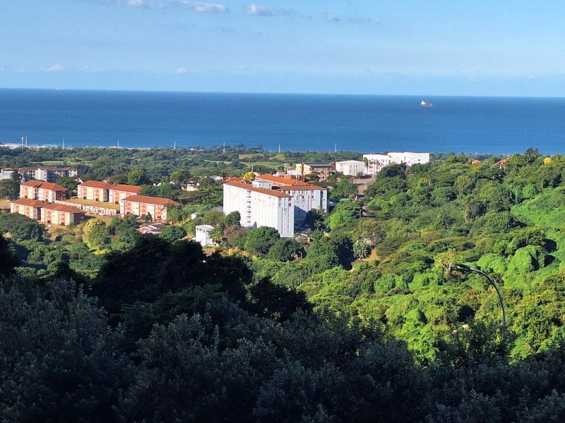 Apartment with Breathtaking Sea & City Views - Photo 3