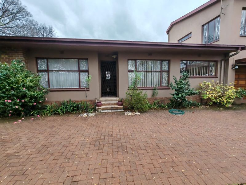 5 Bedroom House for Sale in Vanderbijlpark SW5 - Photo 2