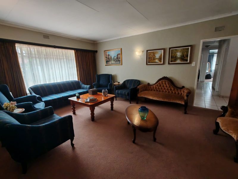 Discover your dream home in Vaalpark's heart - Photo 7