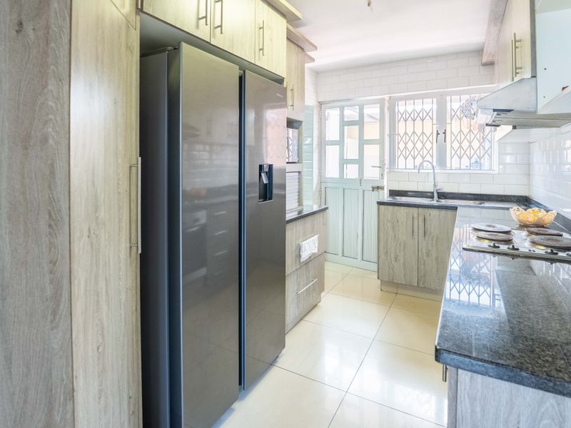 Peaceful 2-Bedroom Home with Distance Sea View – Lotus Park, Isipingo - Photo 9