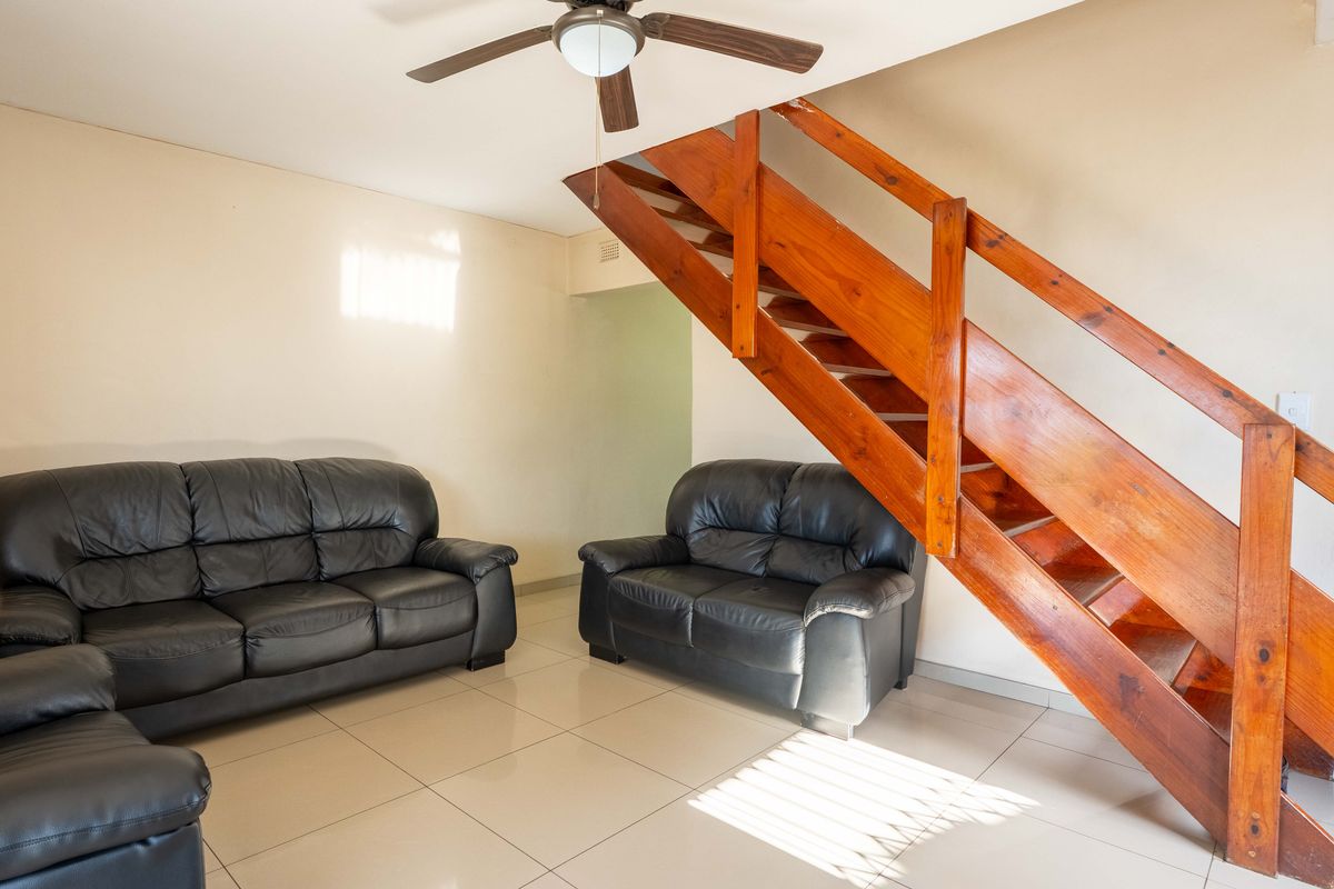 Peaceful 2-Bedroom Home with Distance Sea View – Lotus Park, Isipingo - Photo 5