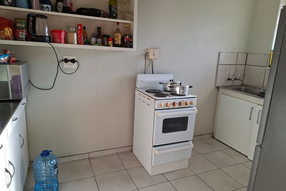 1 Bedroom Flat for Sale - Photo 5