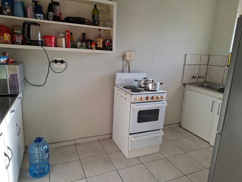 1 Bedroom Flat for Sale - Photo 5