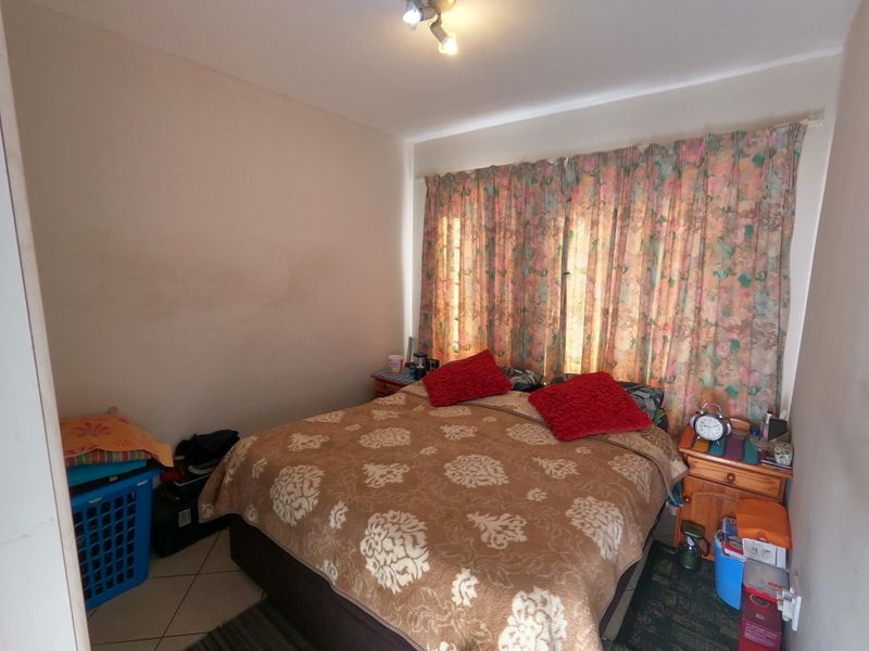 Ground Floor Apartment for Sale in the Heart of Erand Gardens, Midrand - Photo 6
