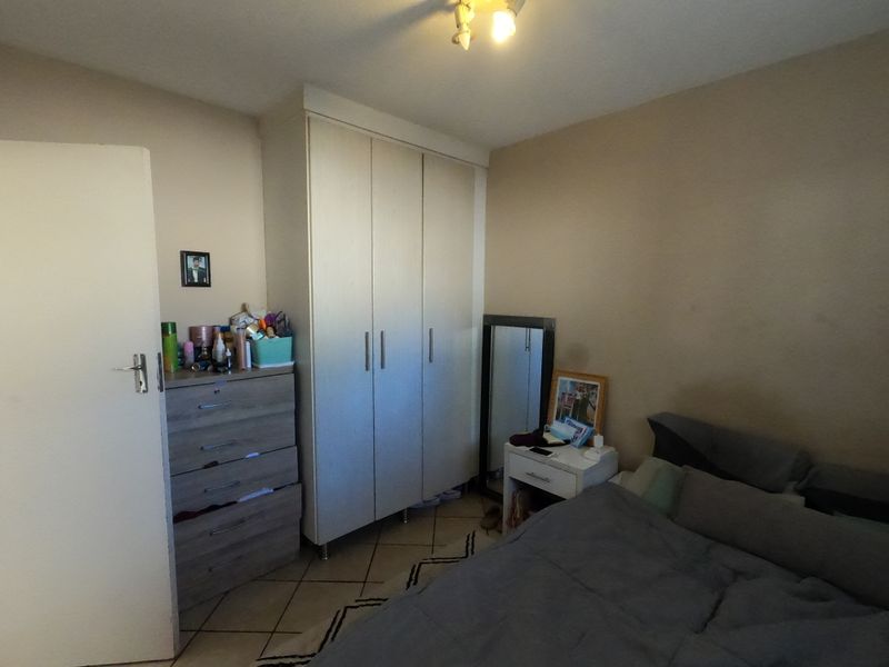 Ground Floor townhouse in the heart of Erand Gardens - Photo 4