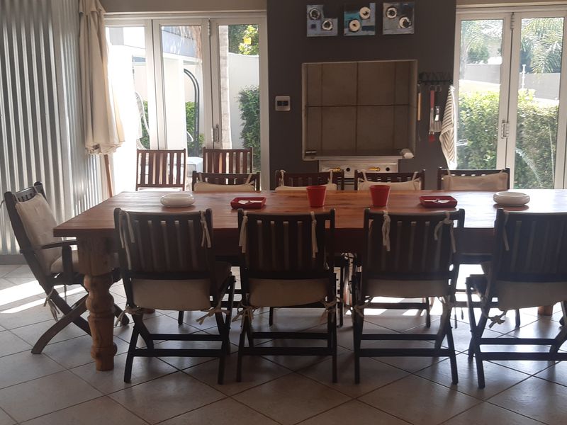 Sensational furnished  DIPLOMATIC Masterpiece with breathtaking views - Photo 8