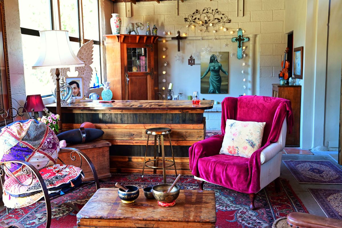 Secluded forest retreat with everything you need! - Photo 5