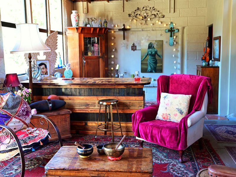 Secluded forest retreat with everything you need! - Photo 5