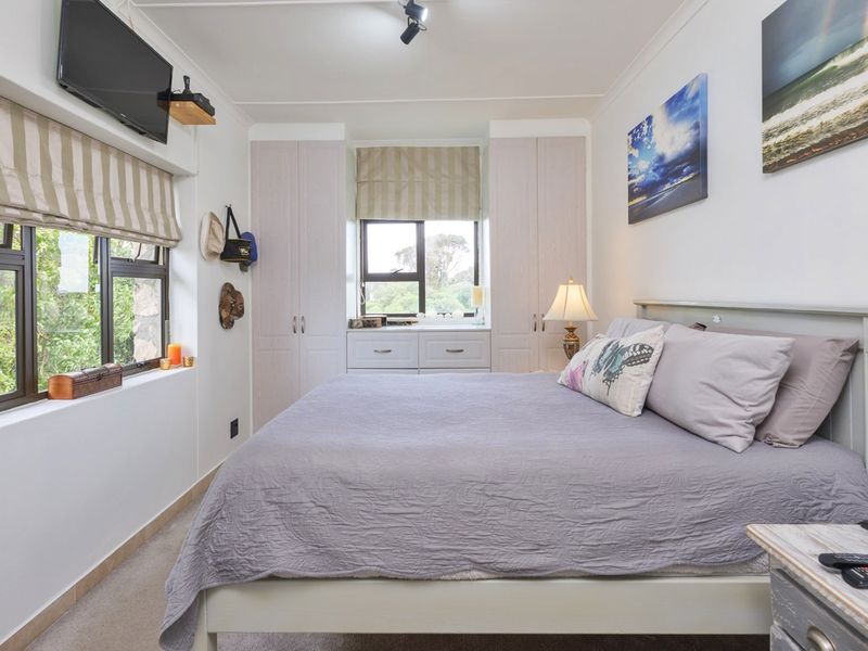 Prime Investment: Four Independent Units - Photo 9