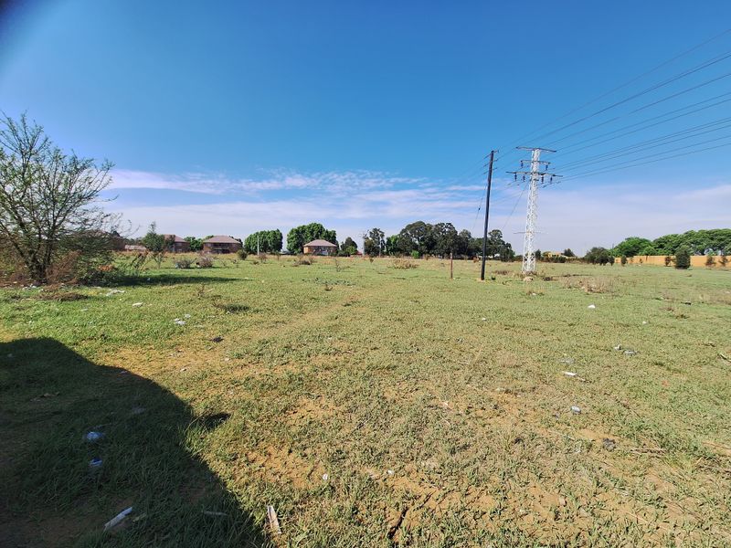 5.2 ha Zoned Development Land for Sale in West Village, Krugersdorp - Photo 5