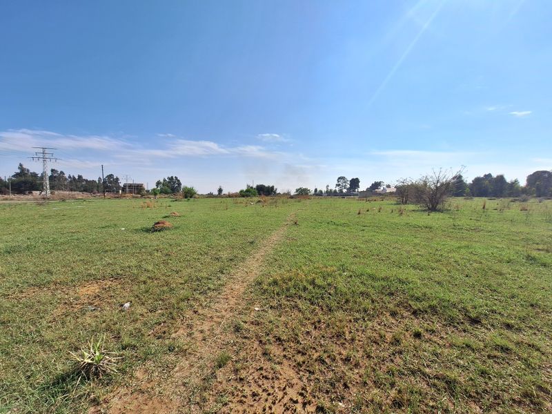 5.2 ha Zoned Development Land for Sale in West Village, Krugersdorp - Photo 8