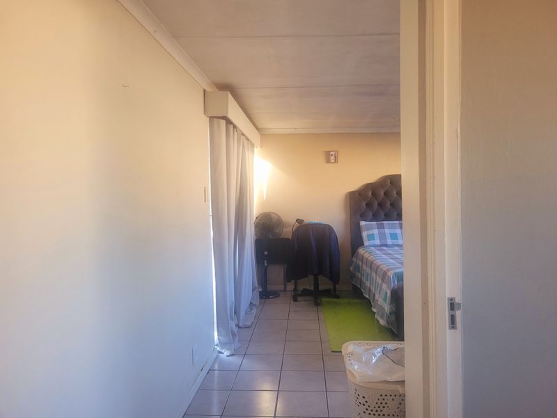 2 Bedroomed 2 bath roomed garden cottage walking distance to the beach - Photo 7