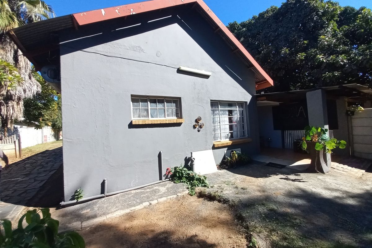 Versatile Property in Prime Bo-Dorp Location – Endless Potential! - Photo 5
