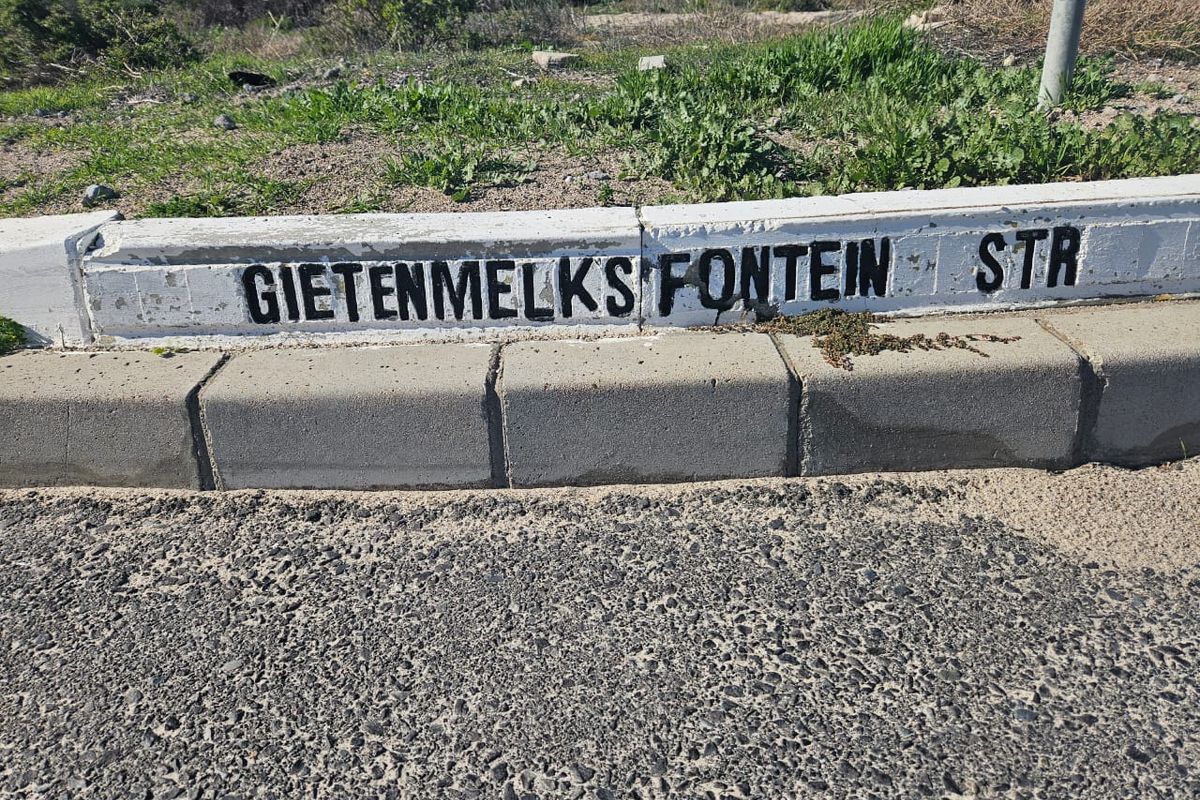 Prime Property for Sale in the Heart of Dwarskersbos – West Coast Gem! - Photo 3