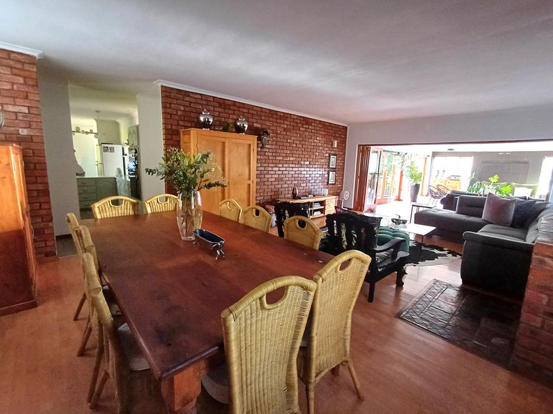 Newly Renovated, Modern Home For Sale in Winterhoek Park. - Photo 9