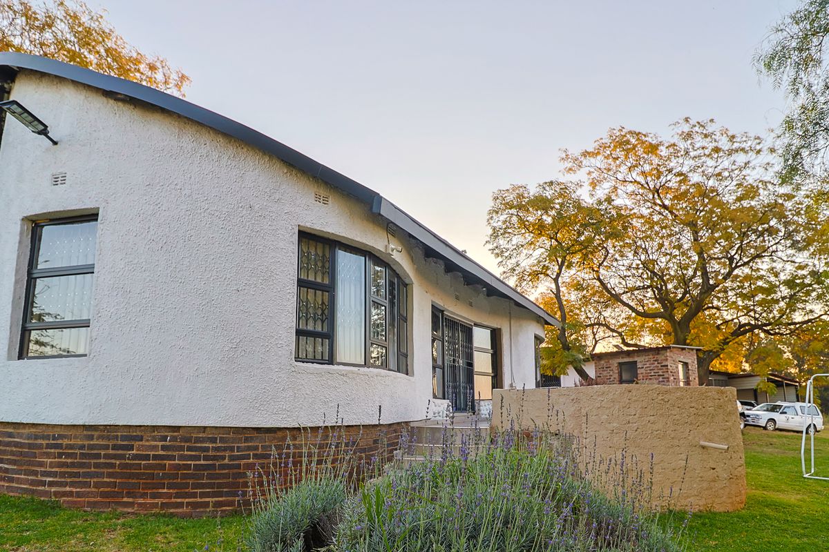 Skyline Serenity on 5ha – Walkerville's Best-Kept Secret - Photo 2
