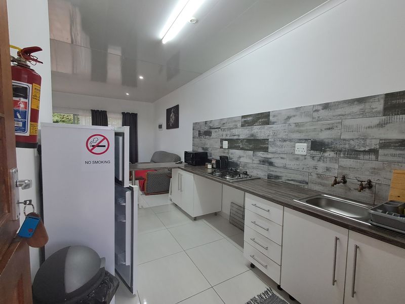 Prime Self-Catering Investment Opportunity with Excellent Returns! - Photo 3