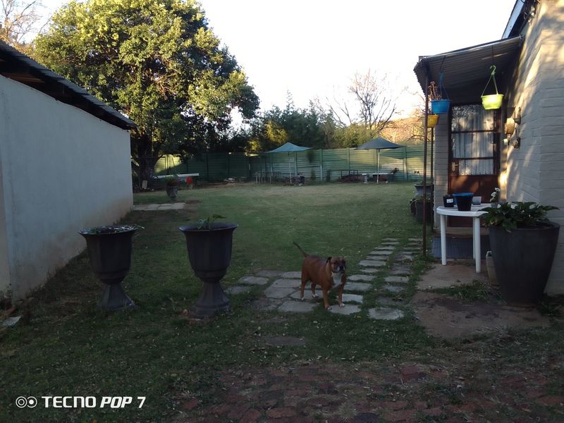 FARM FOR SALE - Ideal For Country Living - Photo 2