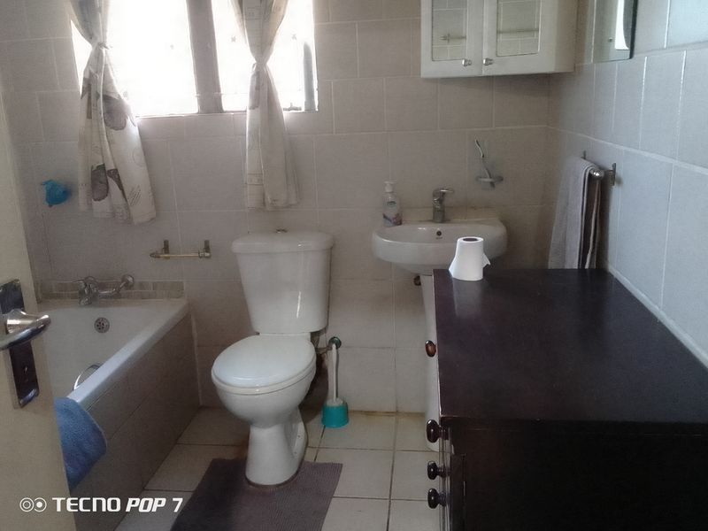 FARM FOR SALE - Ideal For Country Living - Photo 10