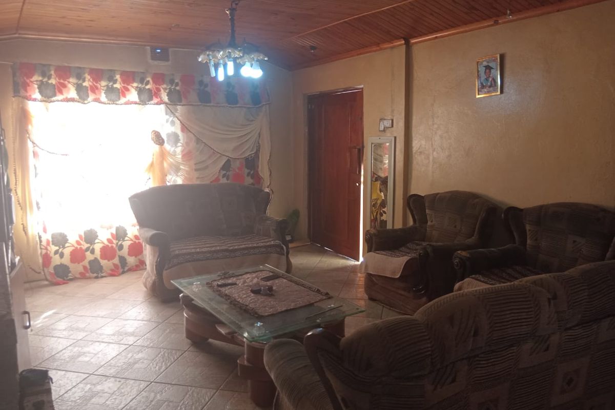 4 Bedroom house for sale! - Photo 4