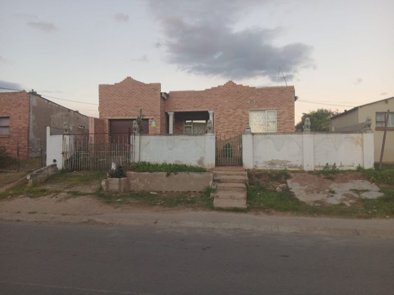 4 Bedroom house for sale! - Photo 2