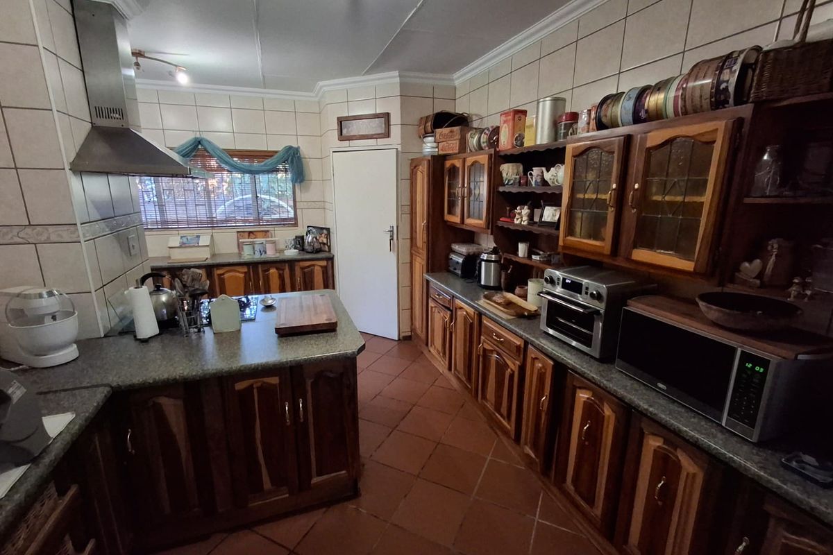 Secure Your Freehold Property Today - Photo 3