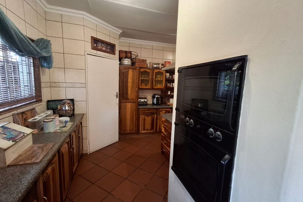 Secure Your Freehold Property Today - Photo 4