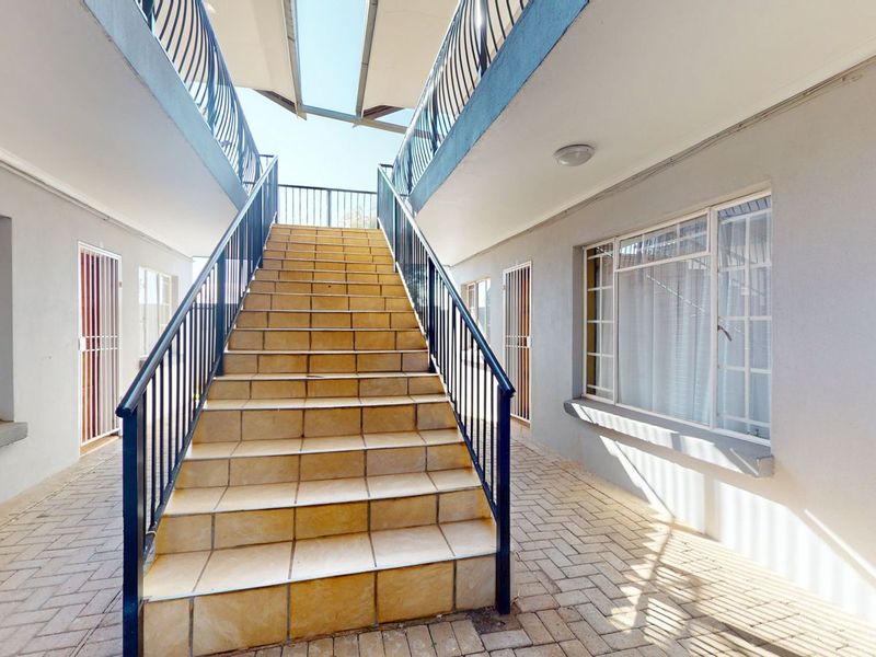 Apartment For Sale In Potchefstroom - Photo 10