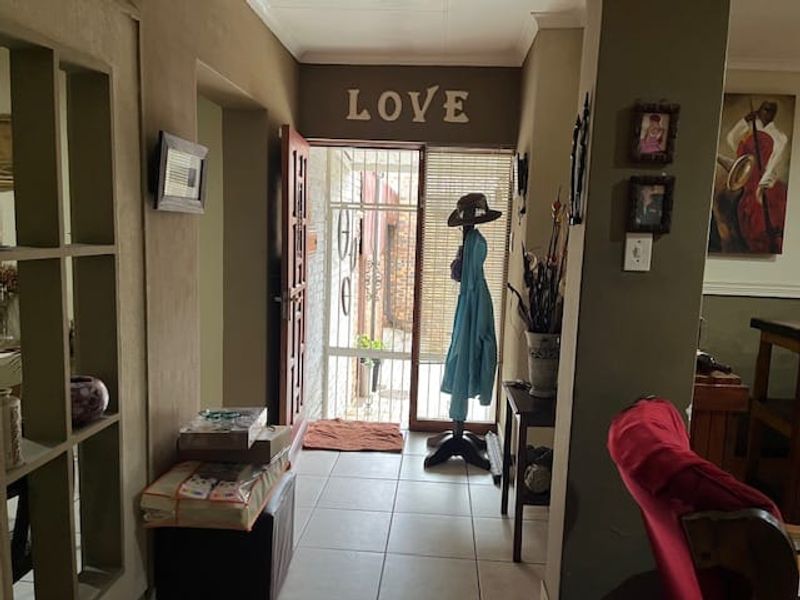 Beautiful Family Home For Sale In Evander! - Photo 10