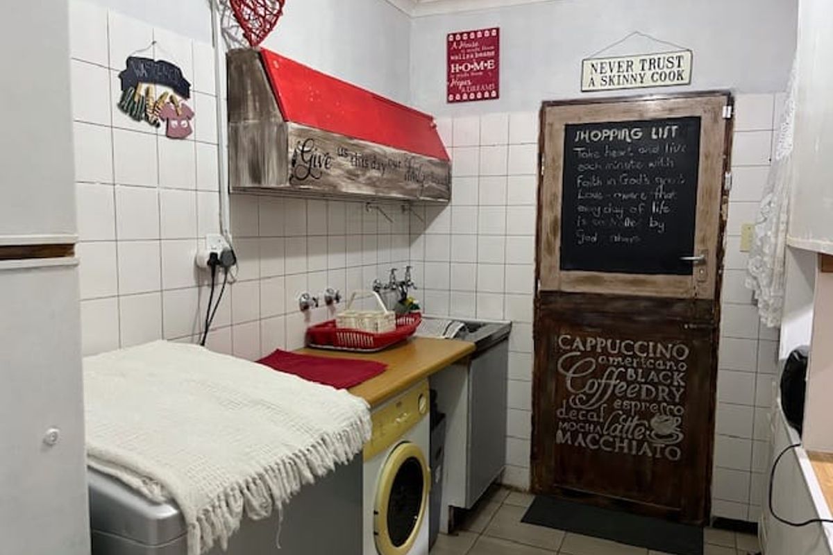 Beautiful Family Home For Sale In Evander! - Photo 4