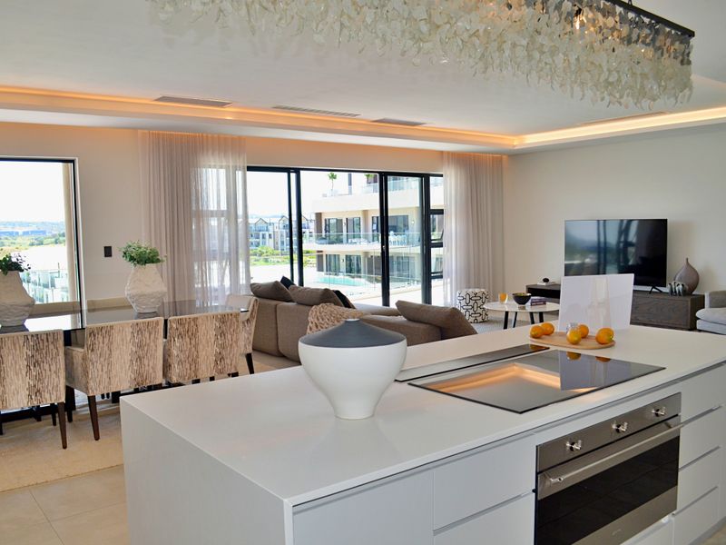 FULLY FURNISHED SIGNATURE PENTHOUSE APARTMENT IN MUNYAKA! - Photo 6