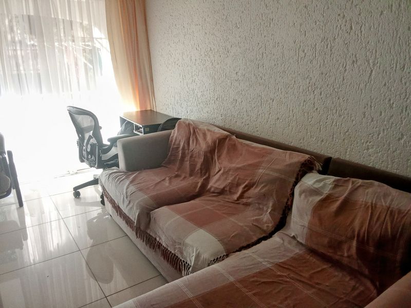 2 Bedroom for sale in Winchester. - Photo 6