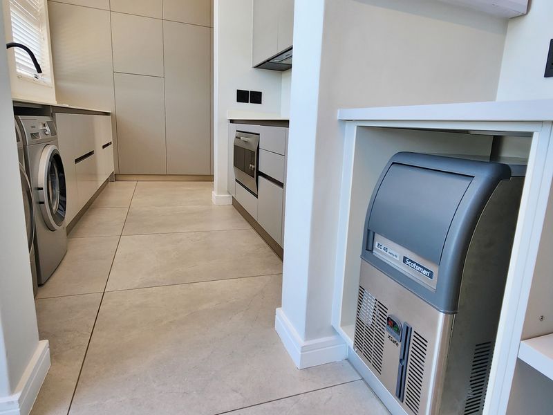 New CASTLE IN THE SKY 6-Bedroom, 6-Bathroom Signature Penthouse - Photo 9