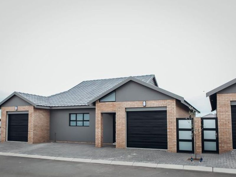 Last Stand Available in an Upmarket Complex – Secunda - Photo 7