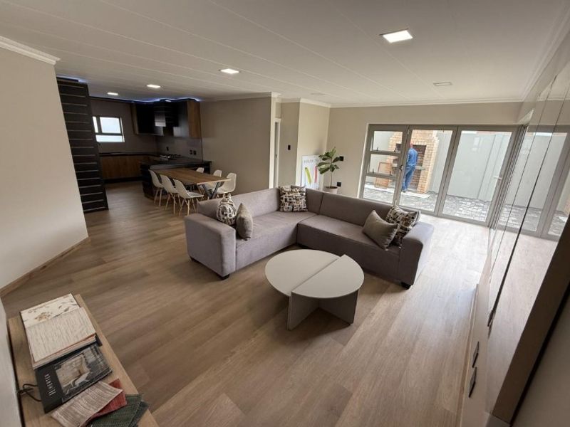 Last Stand Available in an Upmarket Complex – Secunda - Photo 8