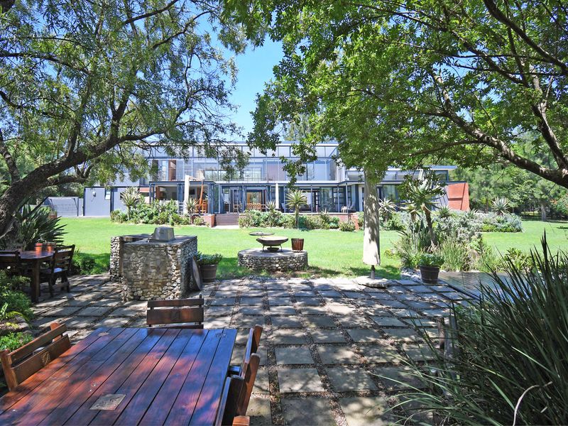 Four-bedroom house for sale in Chartwell - Photo 1