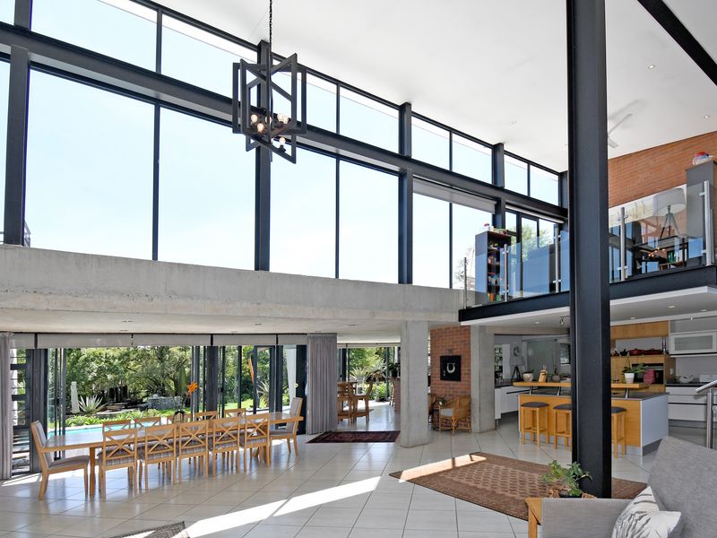 Four-bedroom house for sale in Chartwell - Photo 7