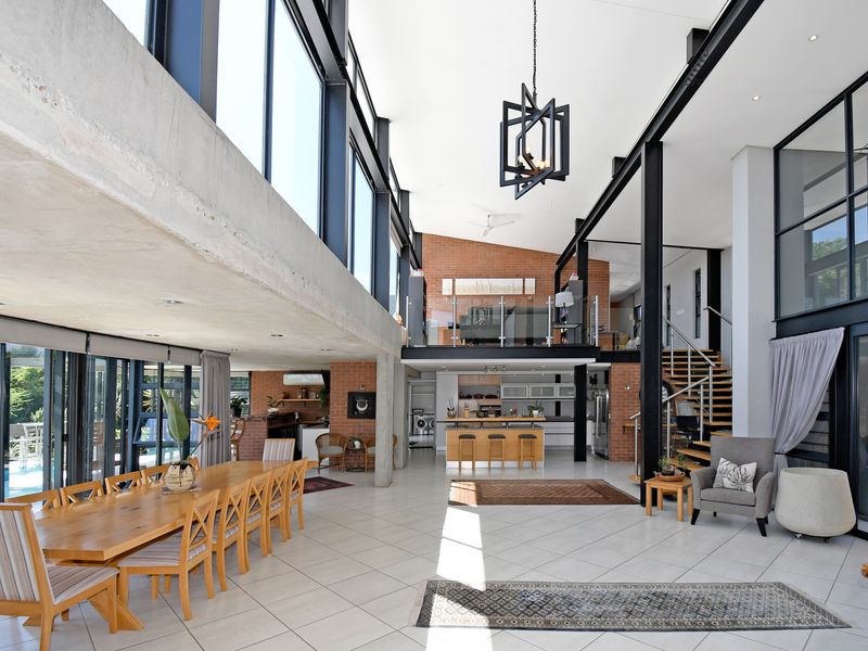 Four-bedroom house for sale in Chartwell - Photo 8