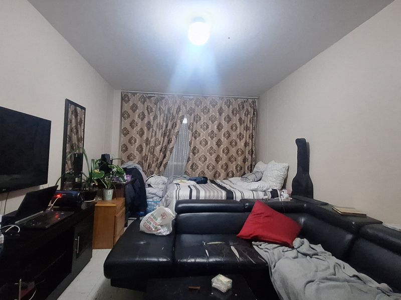 - A Steal of a Deal — Because You Deserve Space - Photo 3